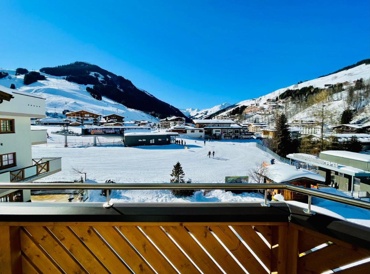 Wellness- Und Familienhotel Egger Saalbach-Hinterglemm Exterior foto