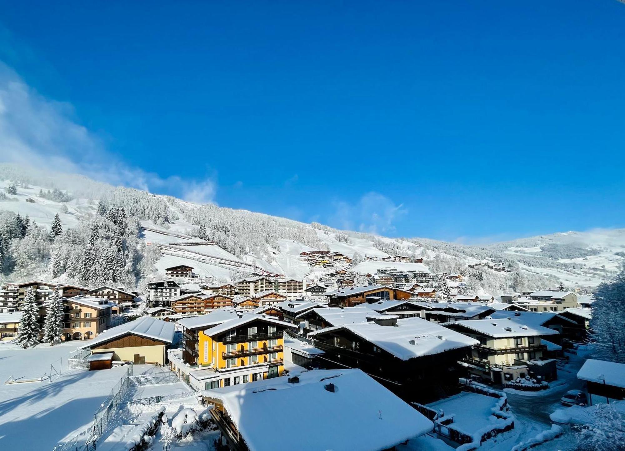 Wellness- Und Familienhotel Egger Saalbach-Hinterglemm Exterior foto